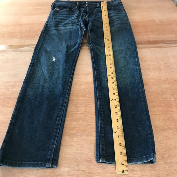 Diesel Buster Regular Slim Tapered Jeans Men 29x30 Blue Mid Rise Button Fly - Picture 5 of 14